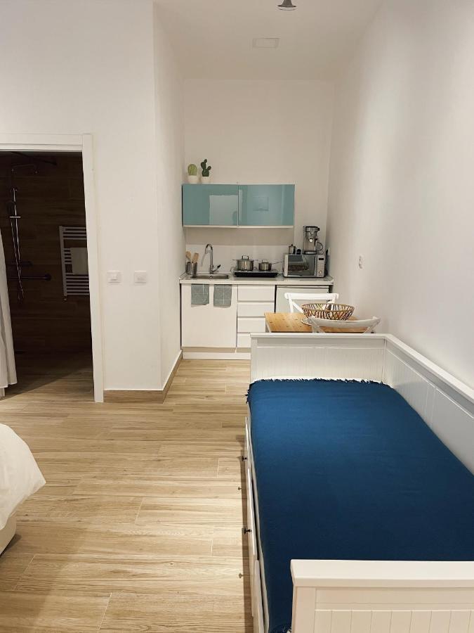 Apartamento Opera Suite Norma - Studio 4Pax Madrid Palacio Real Kültér fotó