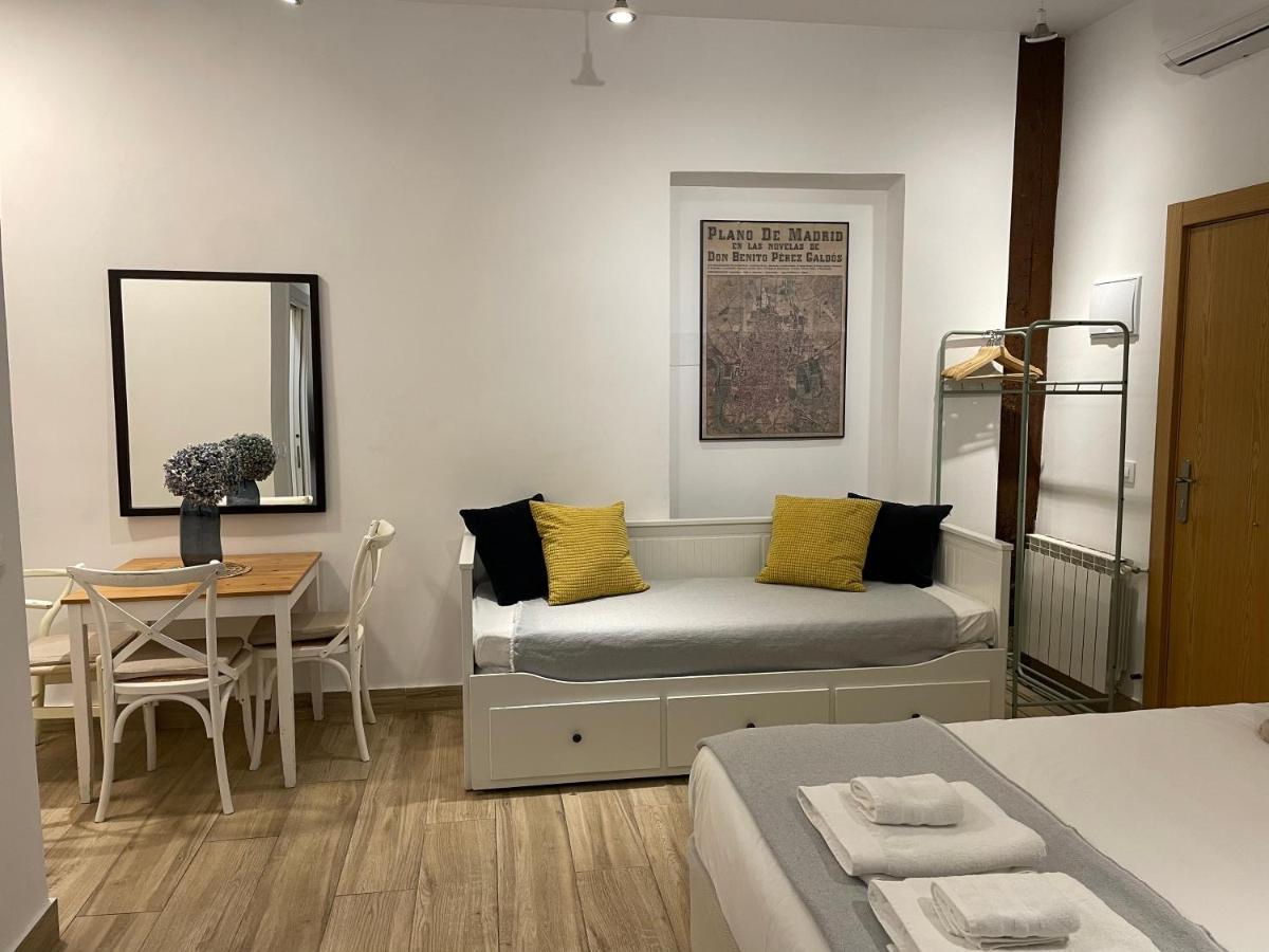 Apartamento Opera Suite Norma - Studio 4Pax Madrid Palacio Real Kültér fotó